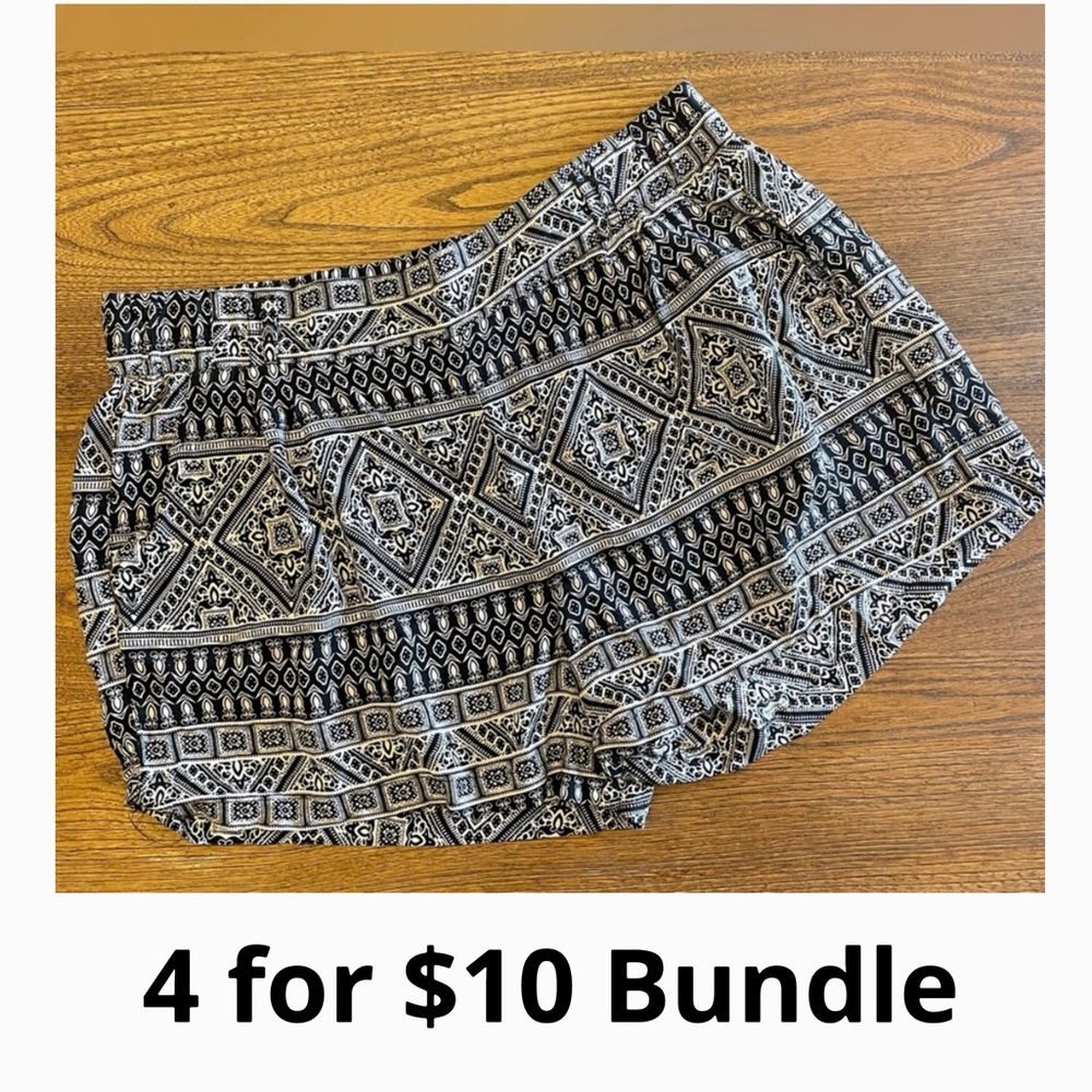 Copper Key Tribal Print Shorts